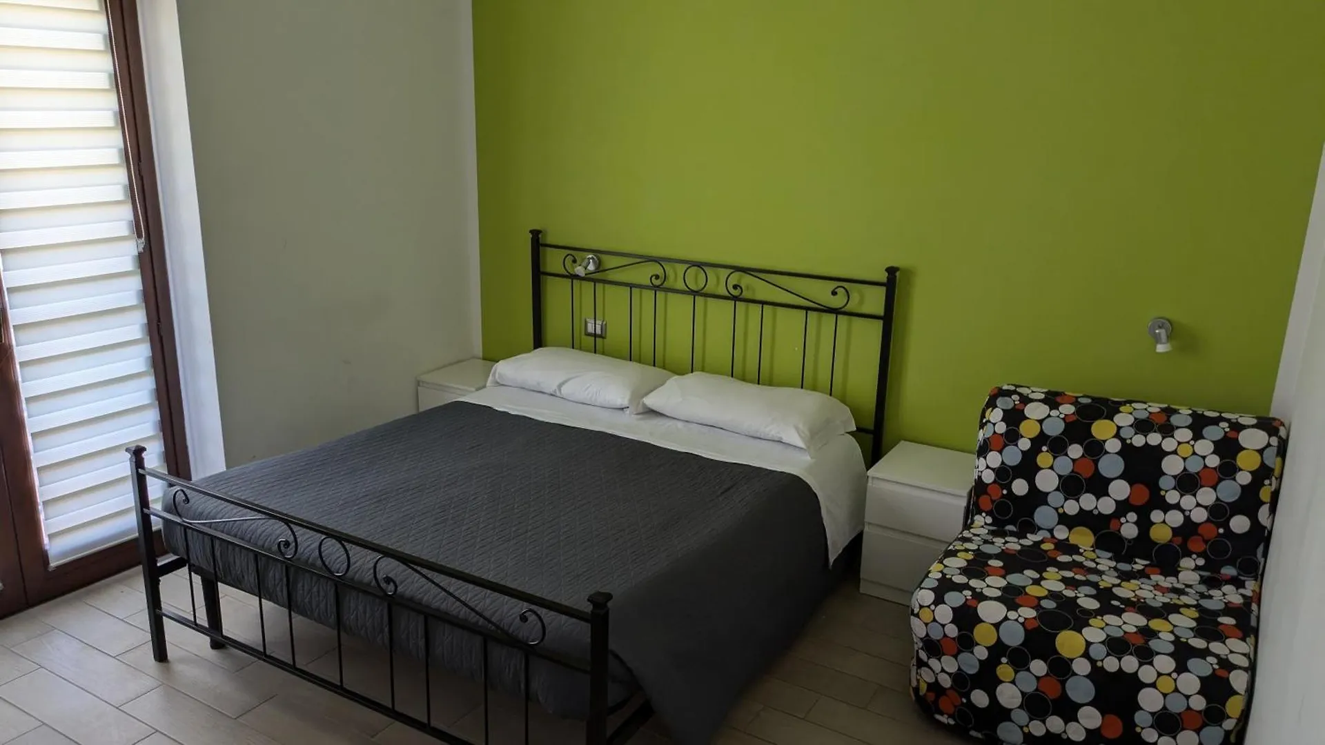 Bonsai Bed & Breakfast Bed and Breakfast Fiumicino